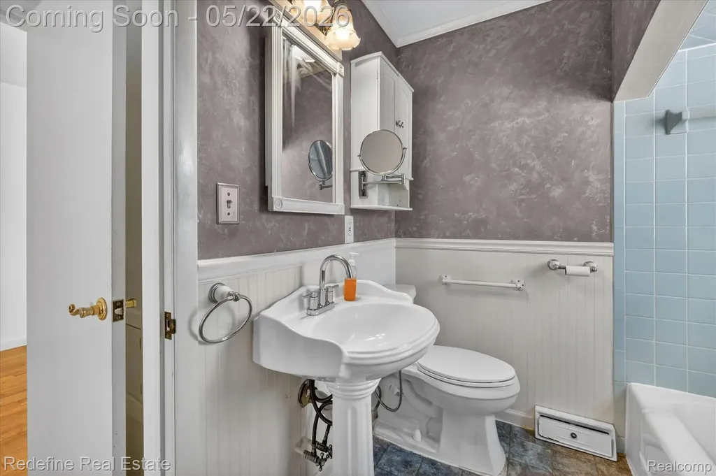 3207 Waukegan Street Auburn Hills City MI 48326
