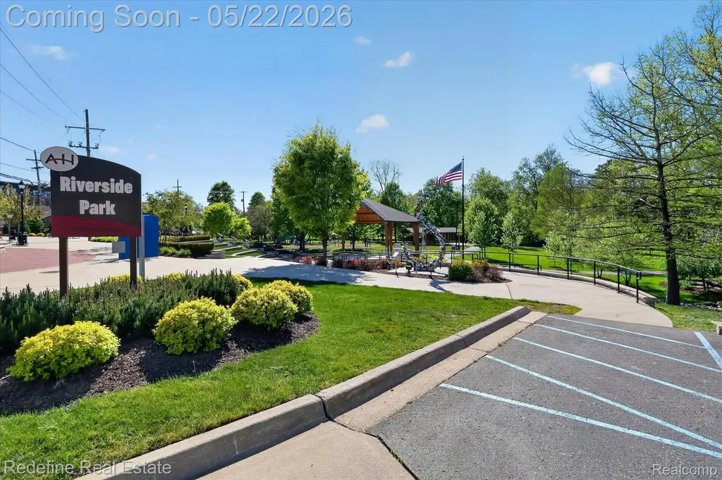 3207 Waukegan Street Auburn Hills City MI 48326
