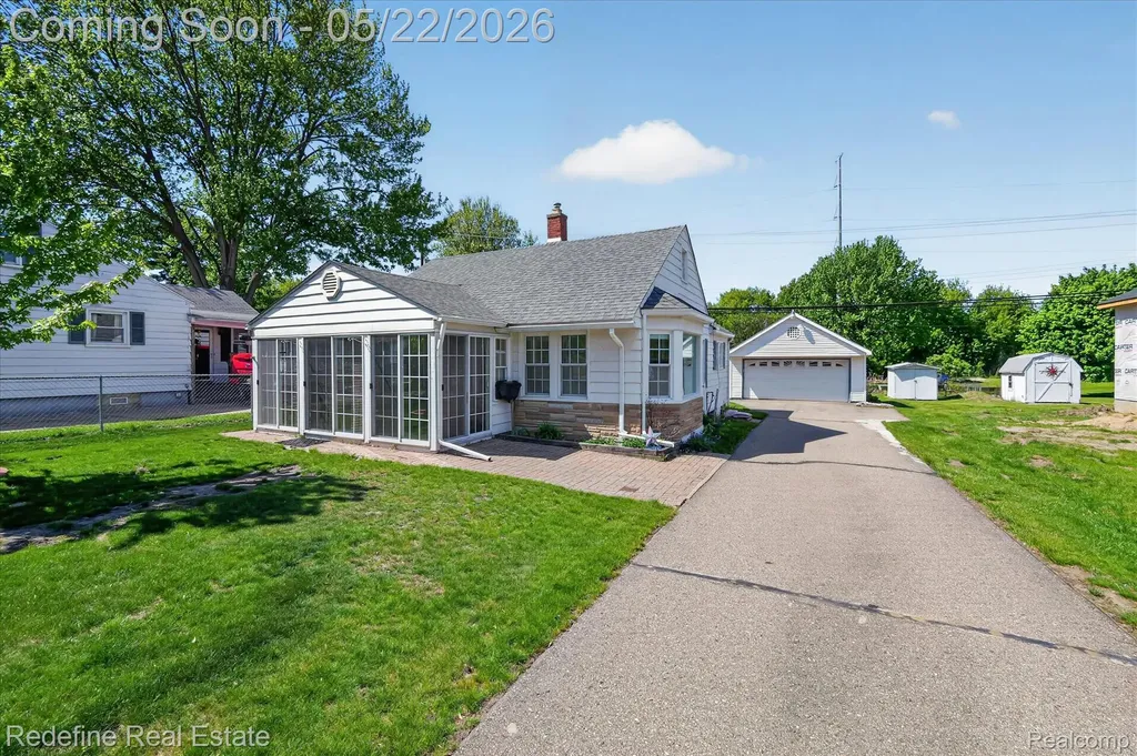 3207 Waukegan Street Auburn Hills City MI 48326