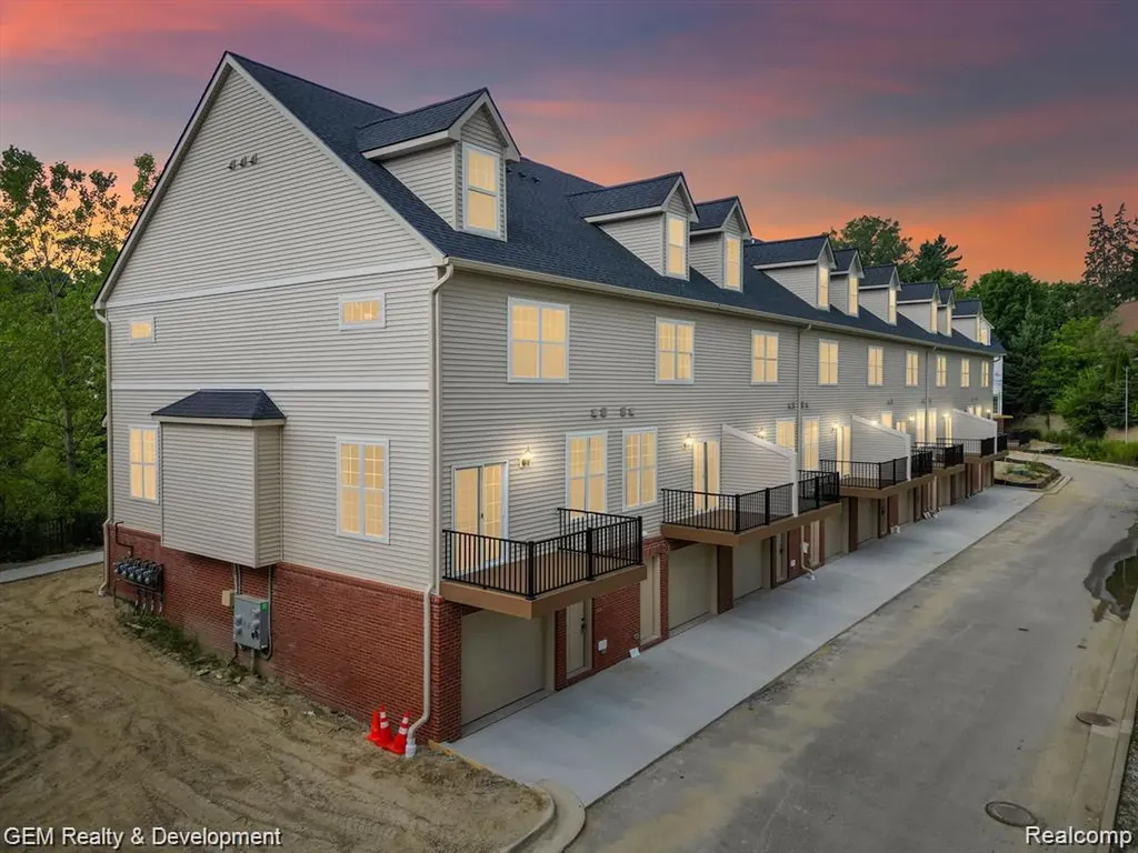 506 Village Lane Milford Village MI 48381
