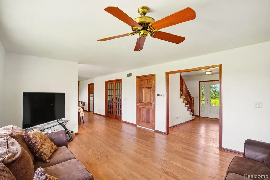 13519 Foley Road Mussey Township MI 48014