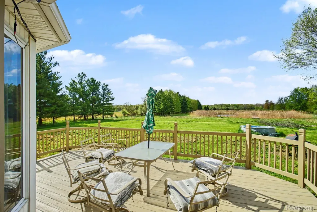 13519 Foley Road Mussey Township MI 48014