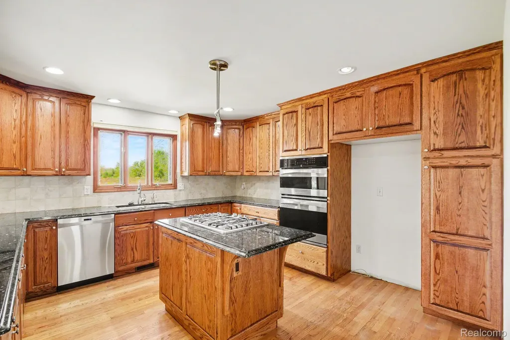 13519 Foley Road Mussey Township MI 48014