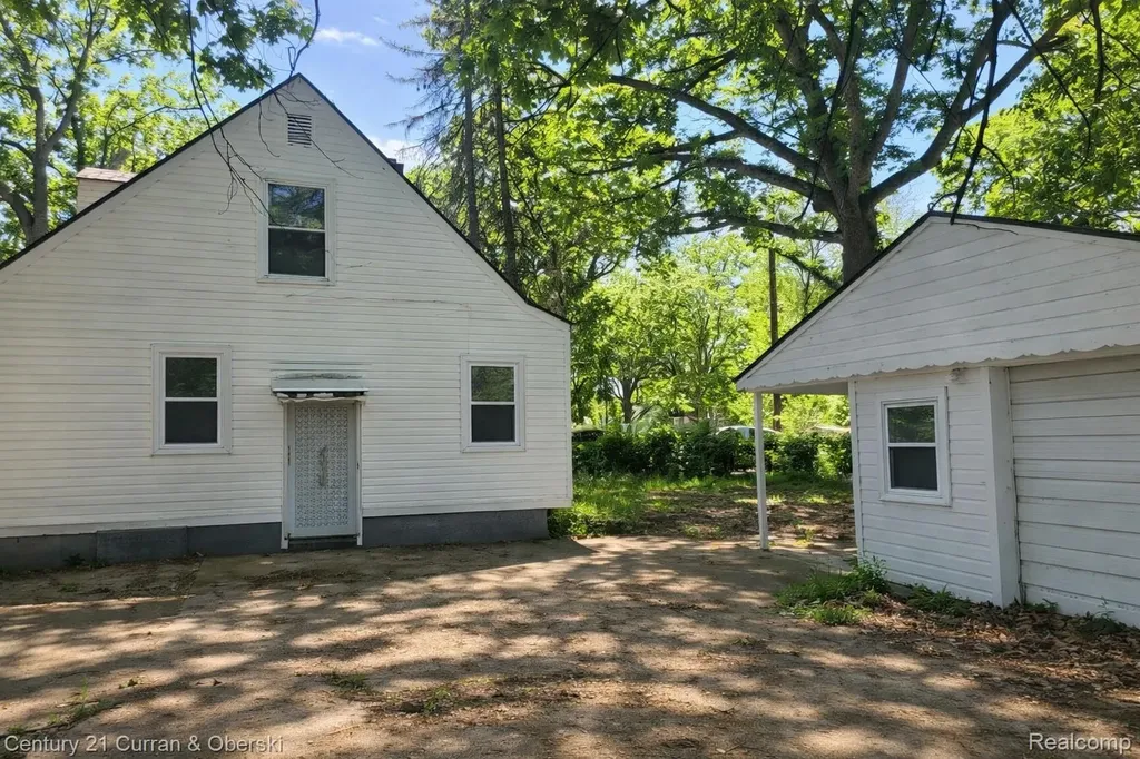 19719 Ferguson Street Detroit City MI 48235