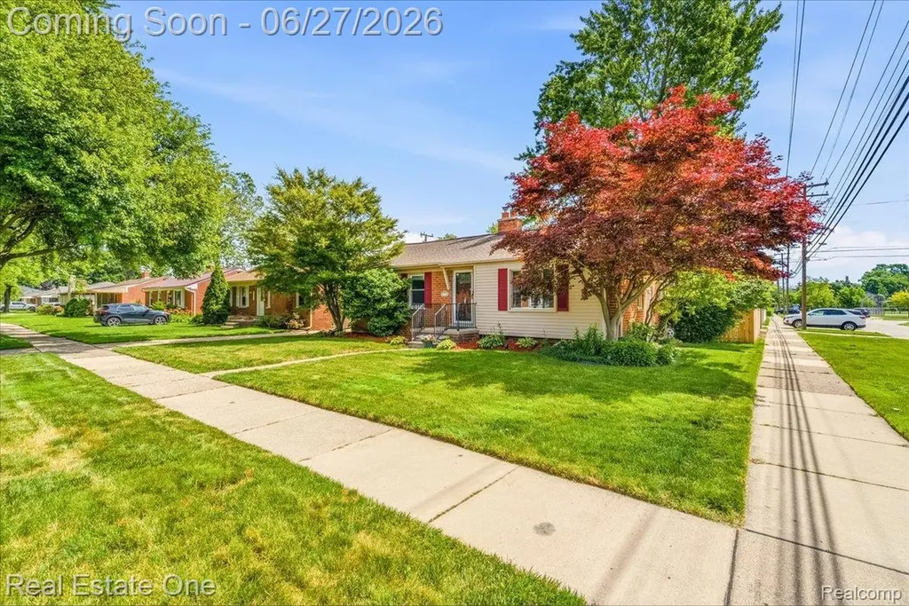 9900 Brookfield Street Livonia City MI 48150