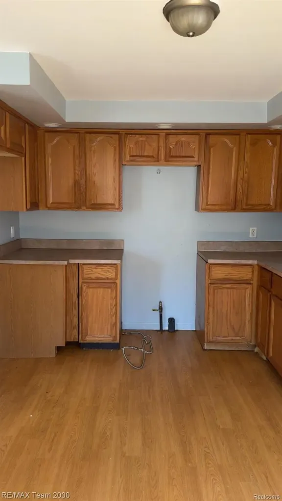 18820 Norborne Redford Charter Township MI 48240