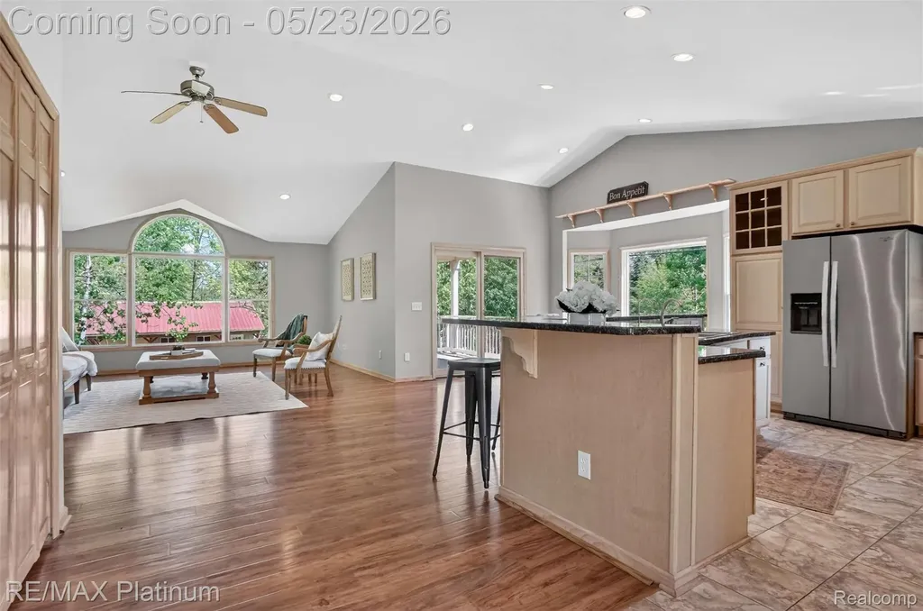59360 Foxpointe Lane Lyon Charter Township MI 48178