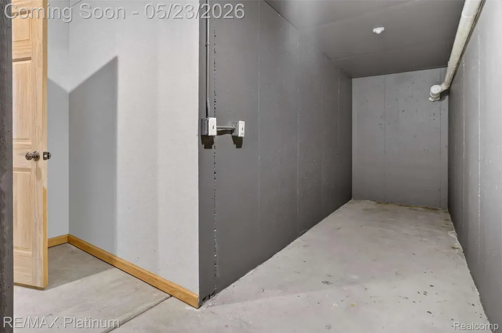 59360 Foxpointe Lane Lyon Charter Township MI 48178