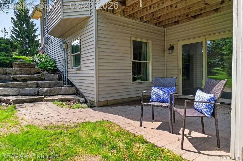59360 Foxpointe Lane Lyon Charter Township MI 48178