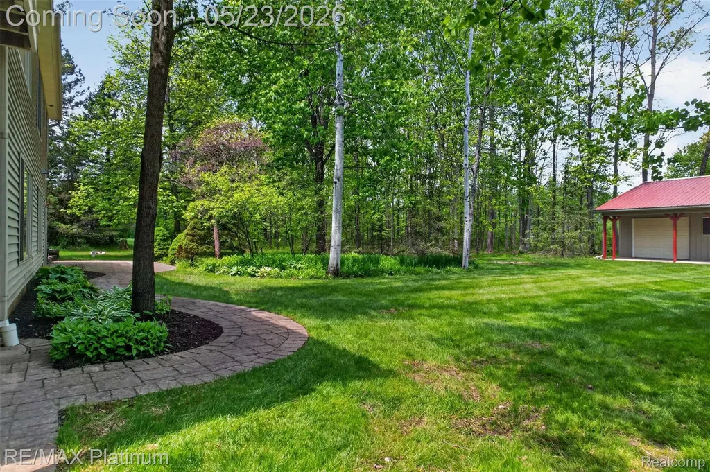 59360 Foxpointe Lane Lyon Charter Township MI 48178