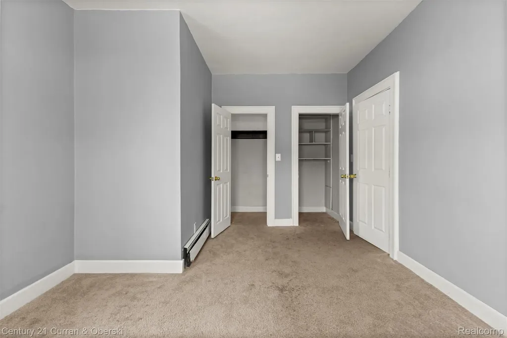 1520 Garfield Avenue Lincoln Park City MI 48146