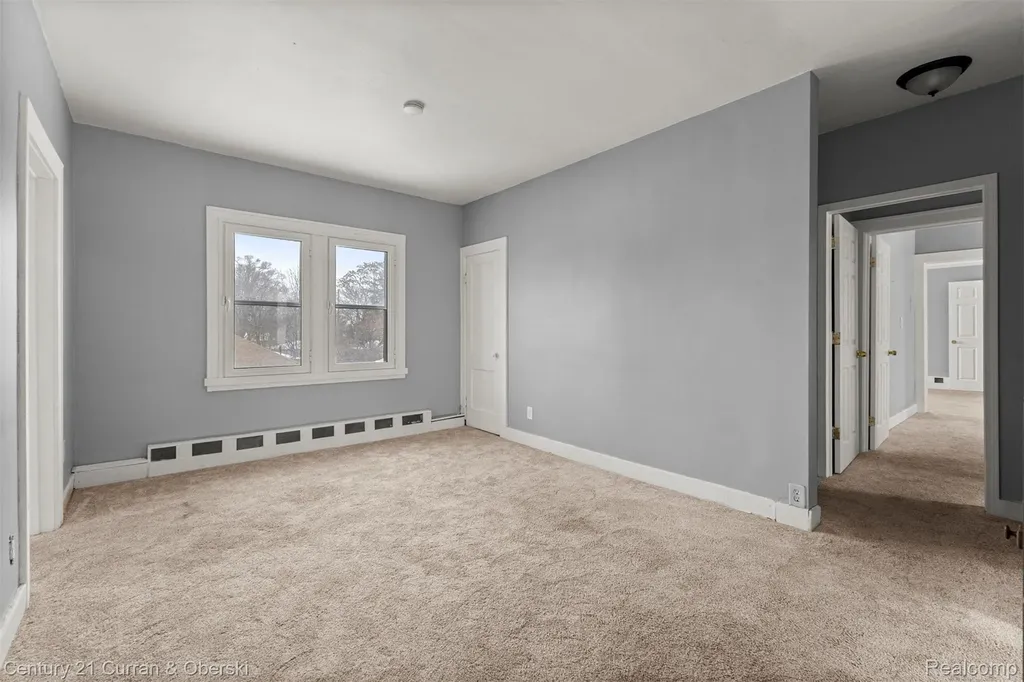 1520 Garfield Avenue Lincoln Park City MI 48146