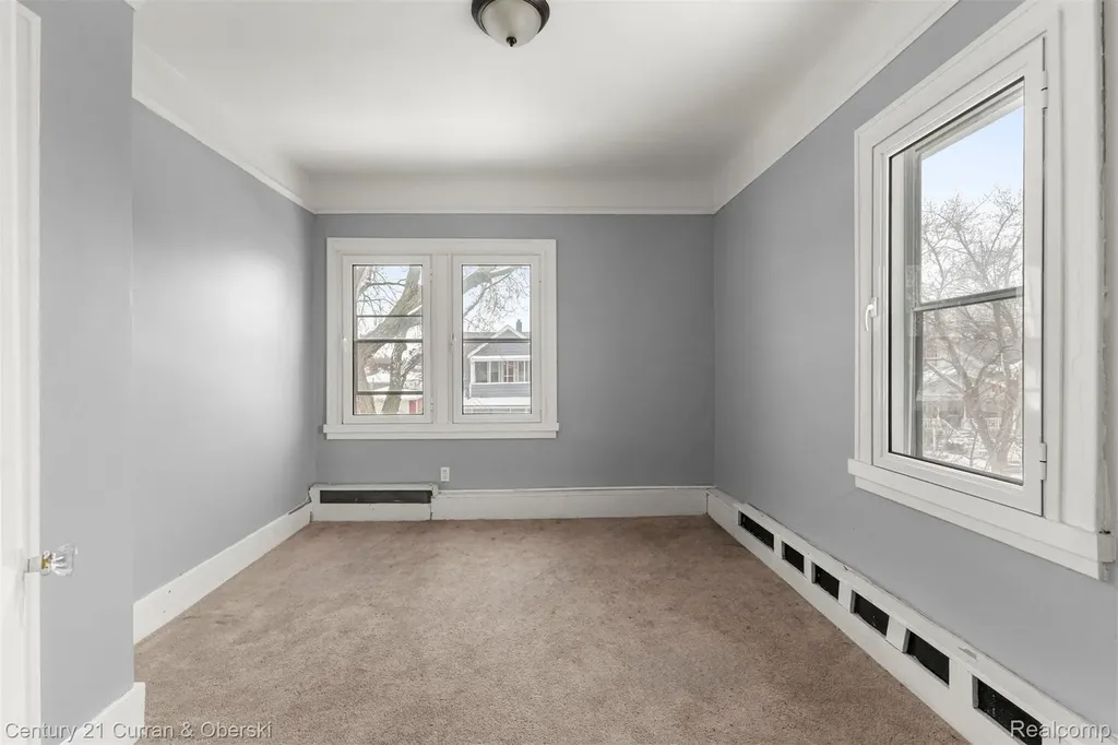 1520 Garfield Avenue Lincoln Park City MI 48146