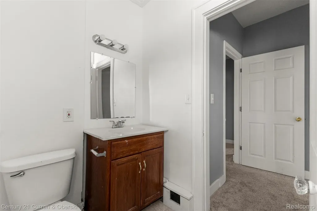 1520 Garfield Avenue Lincoln Park City MI 48146