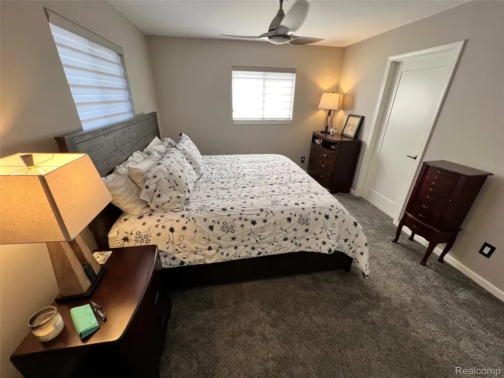 5045 Westcombe Lane N West Bloomfield Charter Township MI 48324