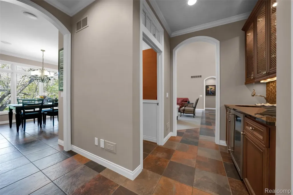 4502 Forest Edge Lane West Bloomfield Charter Township MI 48323