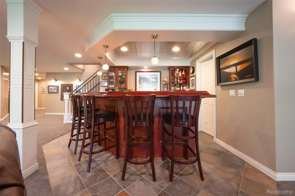 4502 Forest Edge Lane West Bloomfield Charter Township MI 48323