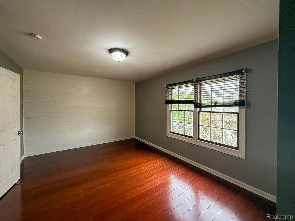 36721 Park Place Drive Sterling Heights City MI 48310