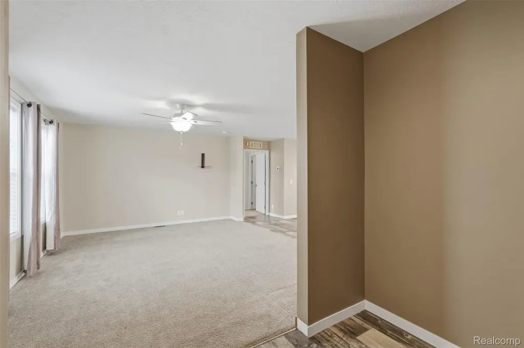 9725 Aspen Lane Superior Charter Township MI 48198
