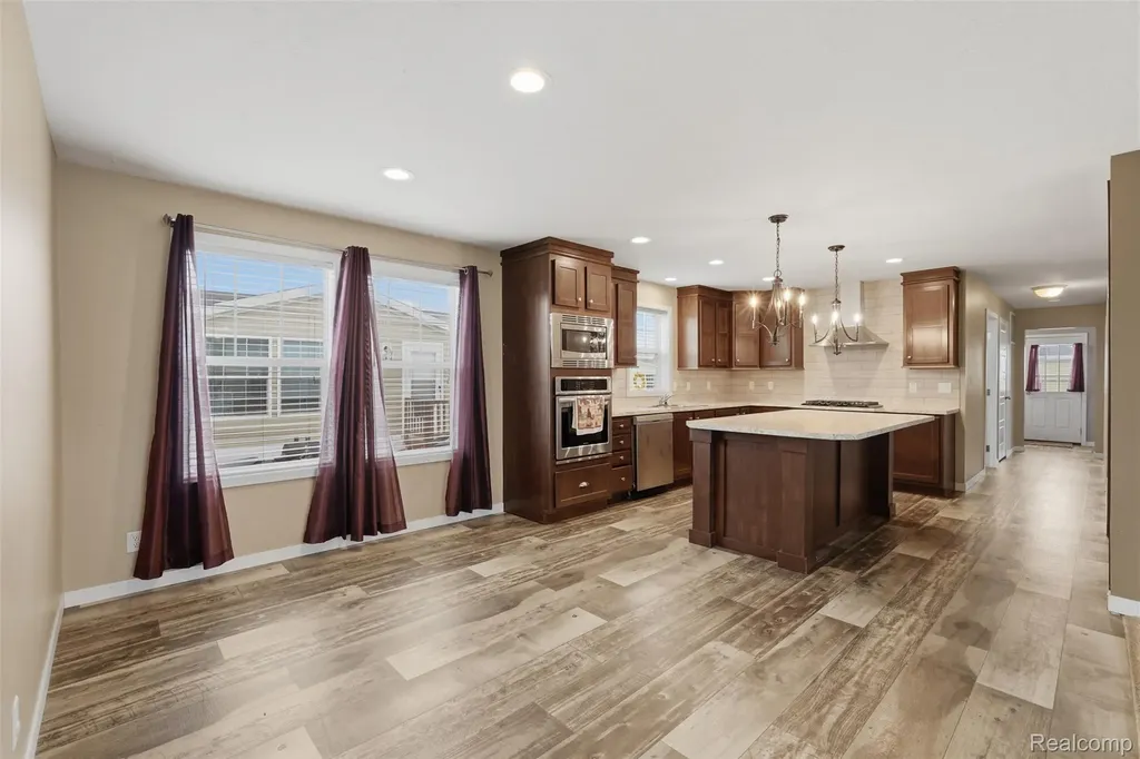 9725 Aspen Lane Superior Charter Township MI 48198