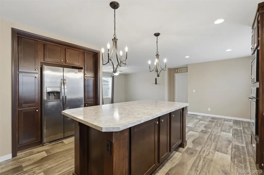 9725 Aspen Lane Superior Charter Township MI 48198