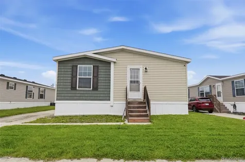 9725 Aspen Lane Superior Charter Township MI 48198