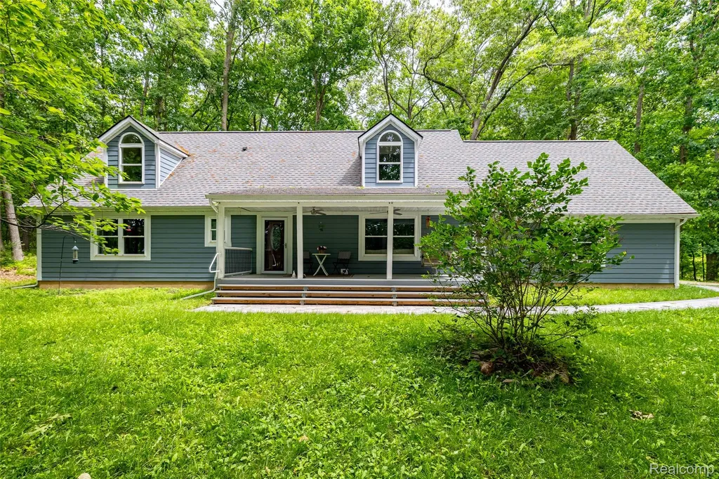 8470 Merrill Road Webster Township MI 48189