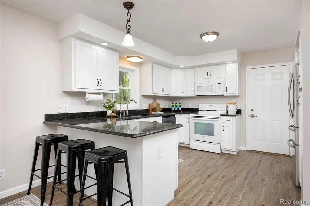 8470 Merrill Road Webster Township MI 48189