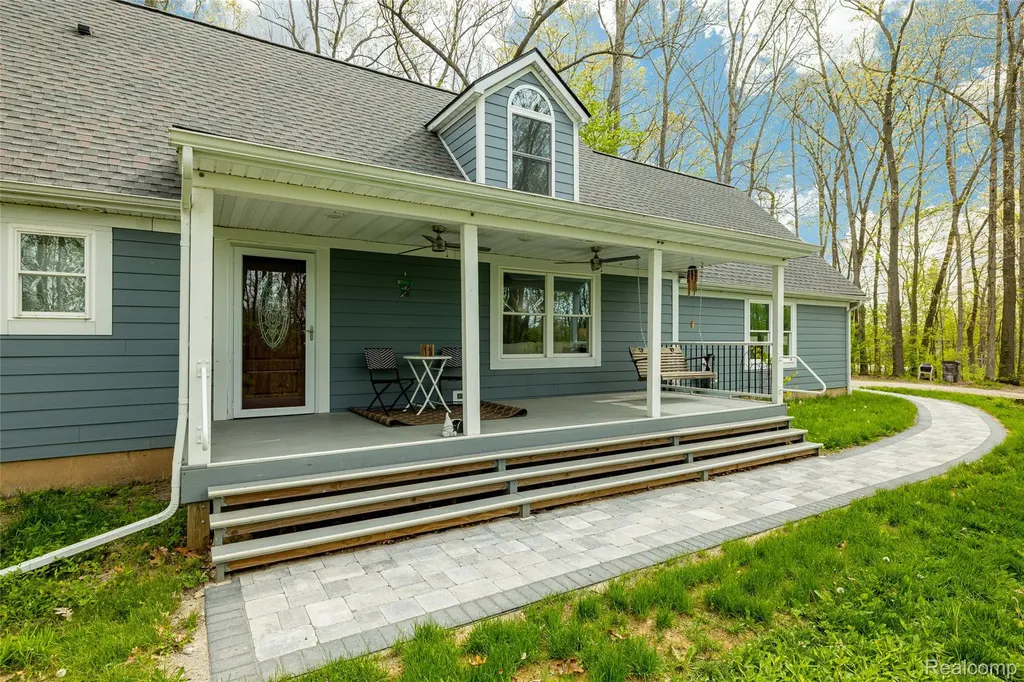 8470 Merrill Road Webster Township MI 48189