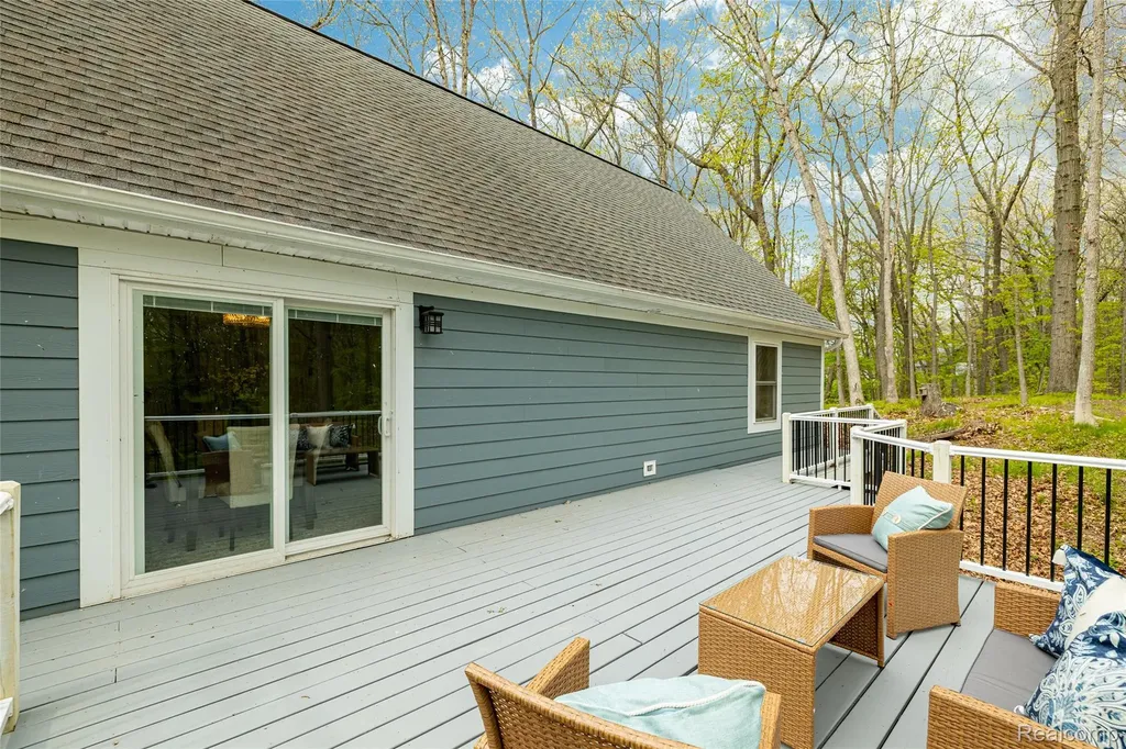 8470 Merrill Road Webster Township MI 48189