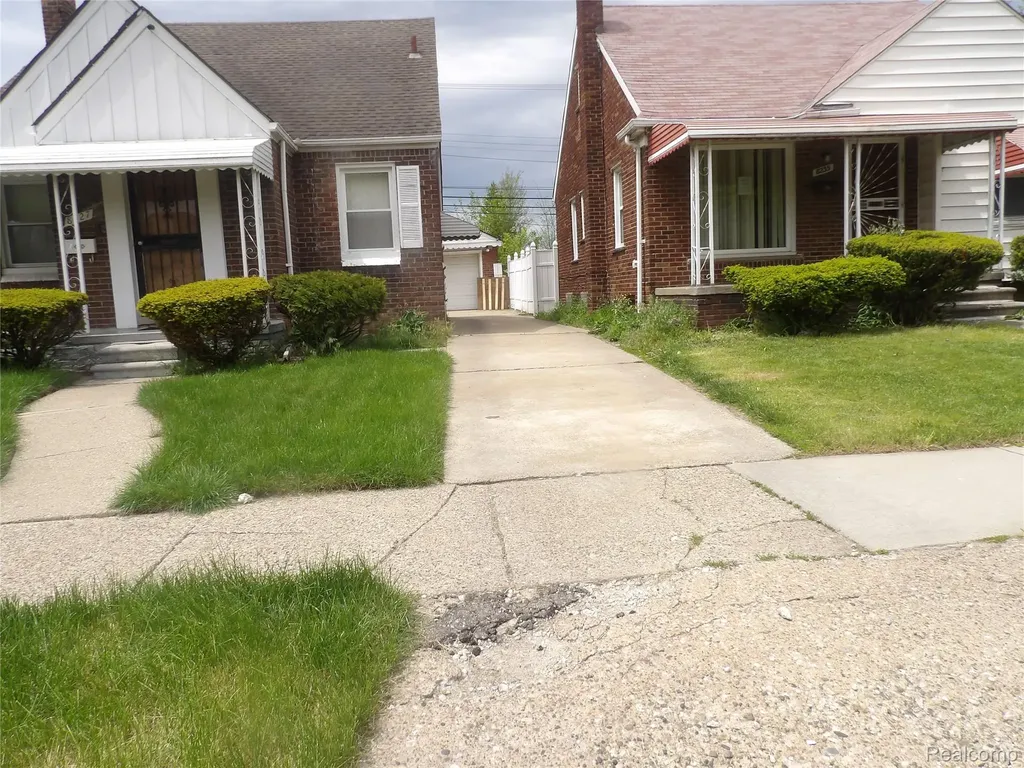 8235 Prest Street Detroit City MI 48228