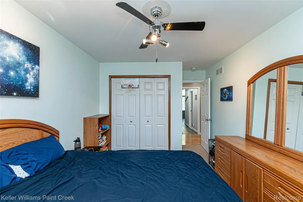 35452 Saint Clair Drive New Baltimore City MI 48047