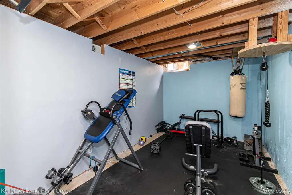 35452 Saint Clair Drive New Baltimore City MI 48047