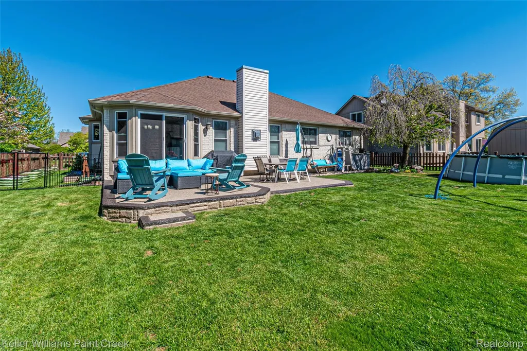 35452 Saint Clair Drive New Baltimore City MI 48047