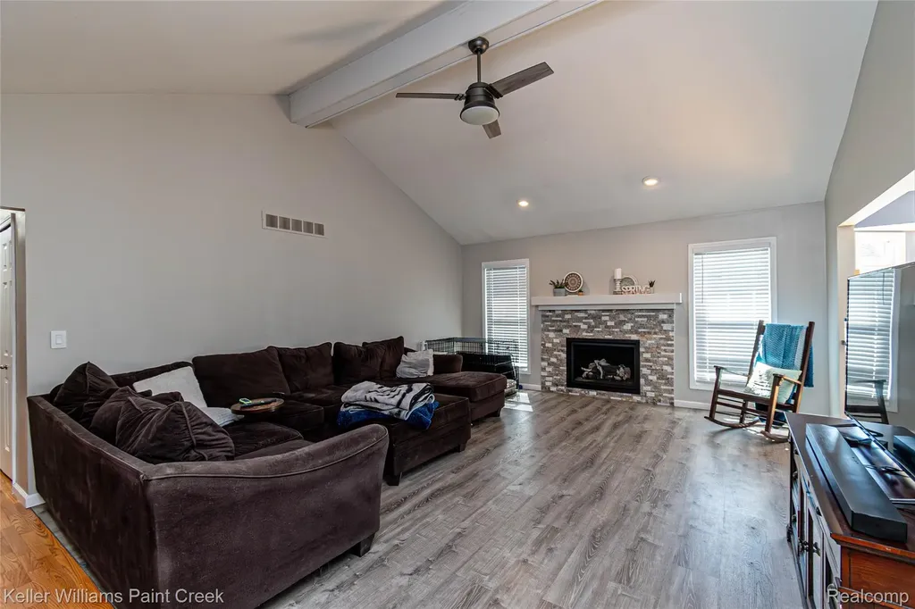 35452 Saint Clair Drive New Baltimore City MI 48047