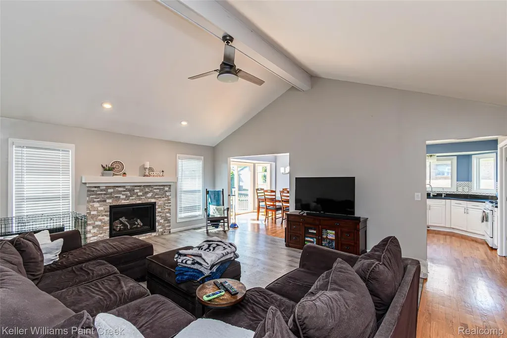35452 Saint Clair Drive New Baltimore City MI 48047