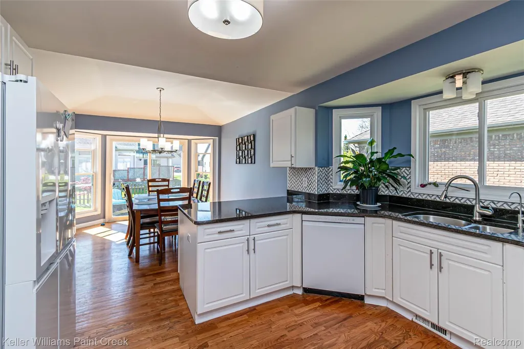 35452 Saint Clair Drive New Baltimore City MI 48047