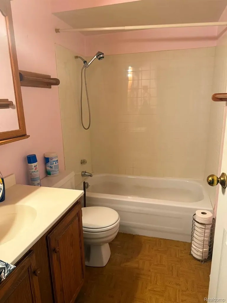 8541 Adams Street Port Austin Village MI 48467