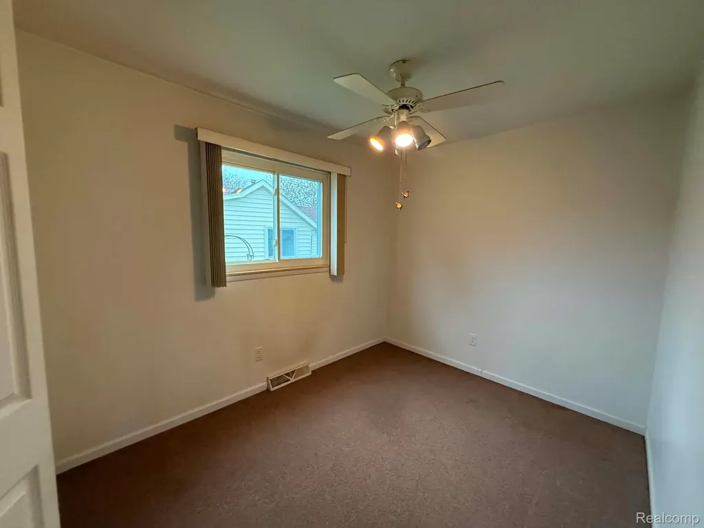 8541 Adams Street Port Austin Village MI 48467