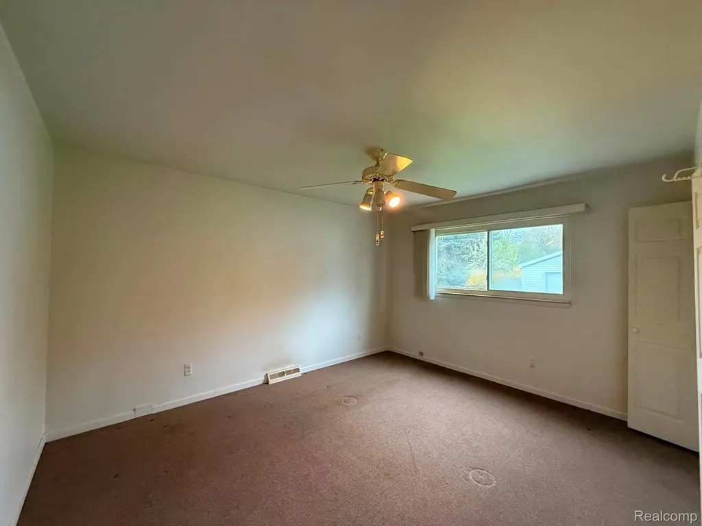 8541 Adams Street Port Austin Village MI 48467