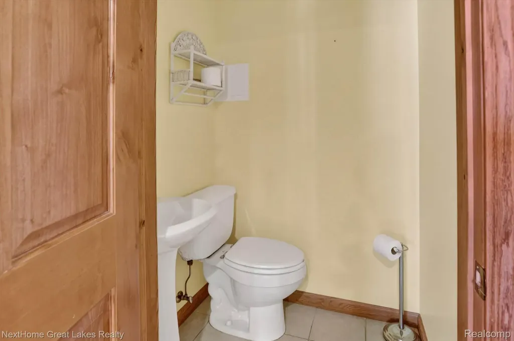 1378 N National City Road Grant Township MI 48748