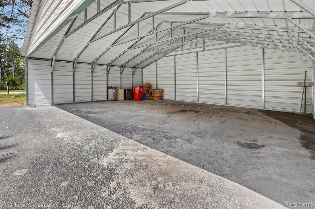 1378 N National City Road Grant Township MI 48748