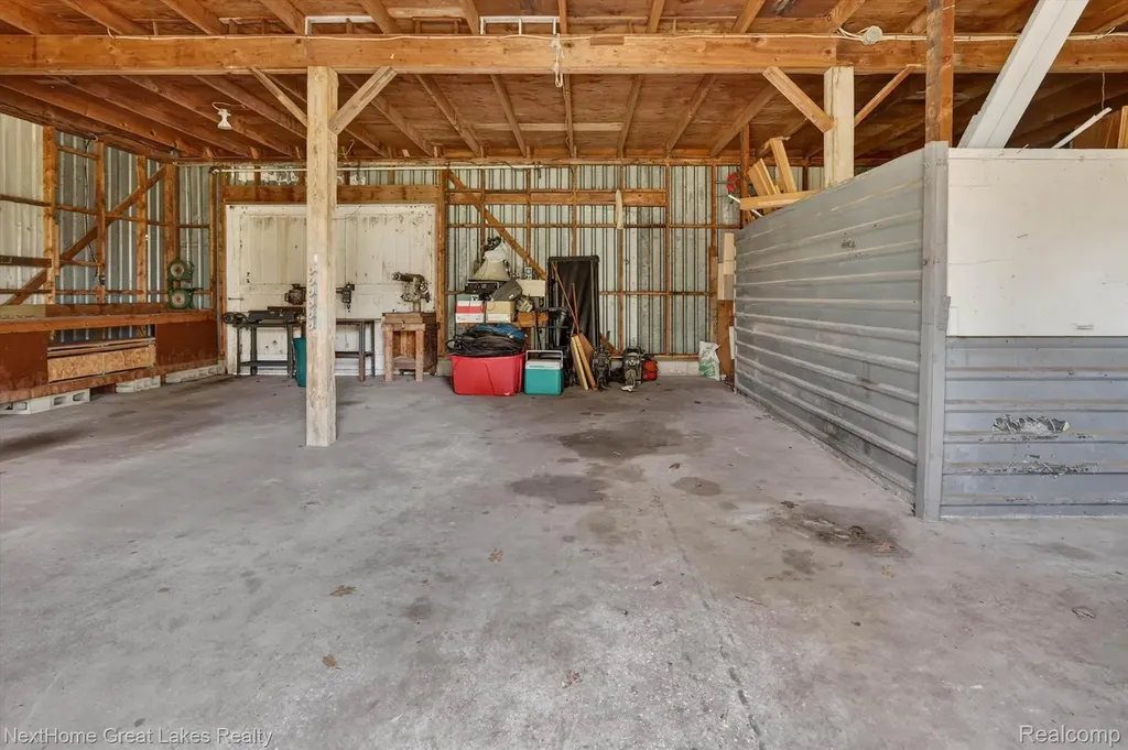 1378 N National City Road Grant Township MI 48748