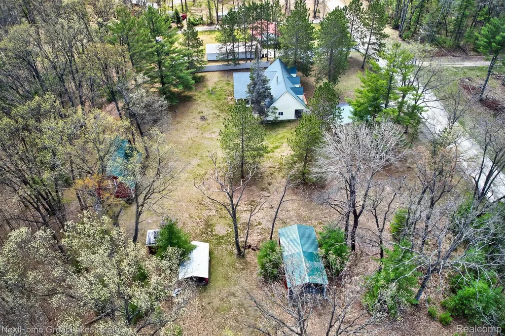 1378 N National City Road Grant Township MI 48748