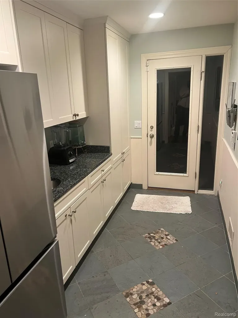 3958 Winterset Court West Bloomfield Charter Township MI 48323