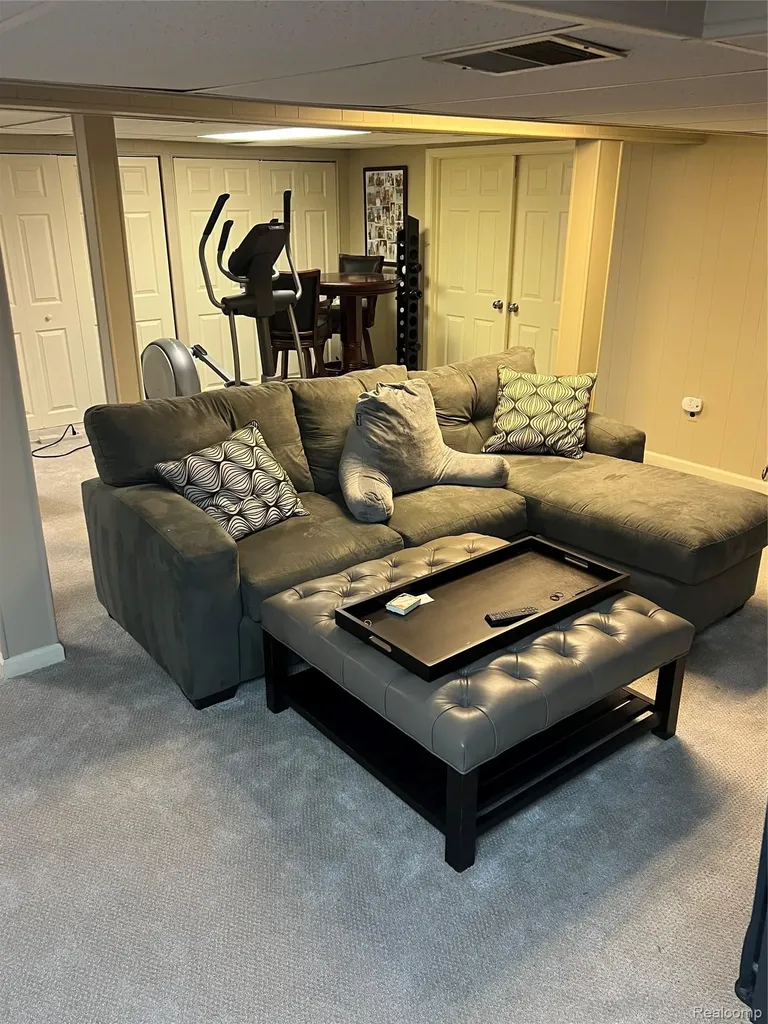 3958 Winterset Court West Bloomfield Charter Township MI 48323