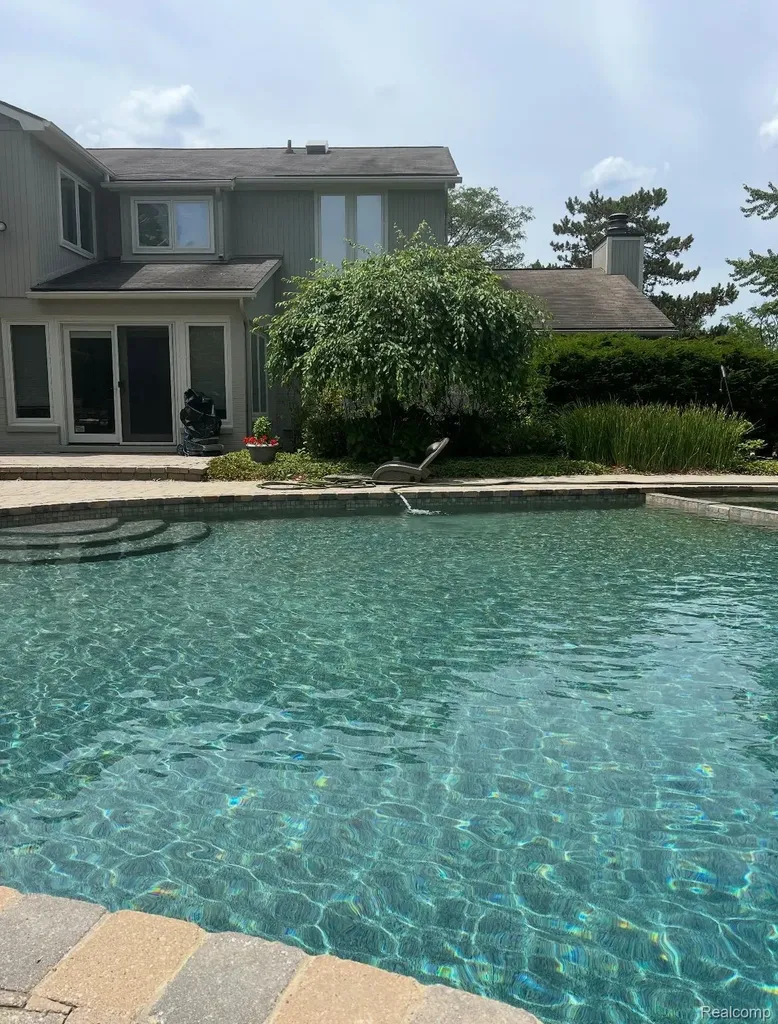 3958 Winterset Court West Bloomfield Charter Township MI 48323