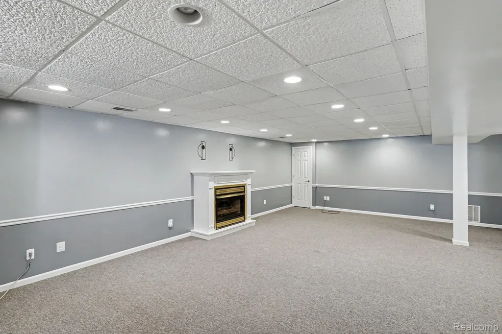 6076 Evergreen Lane Grand Blanc Charter Township MI 48439