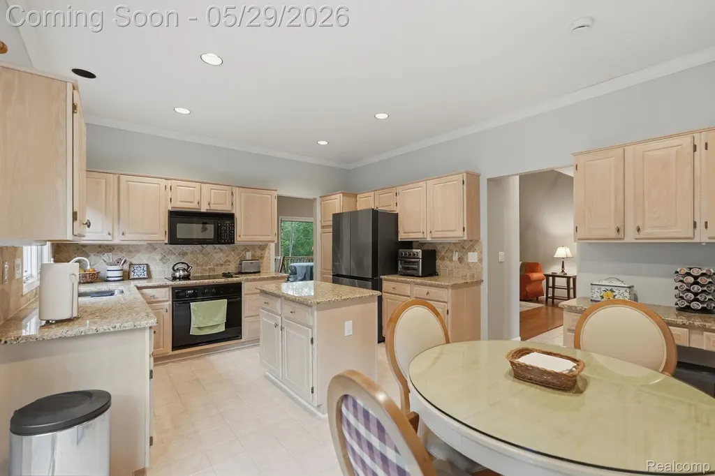 47301 Bramblewood Court Novi City MI 48374