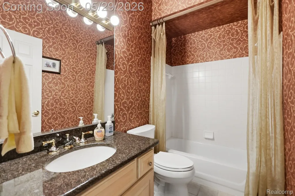 47301 Bramblewood Court Novi City MI 48374